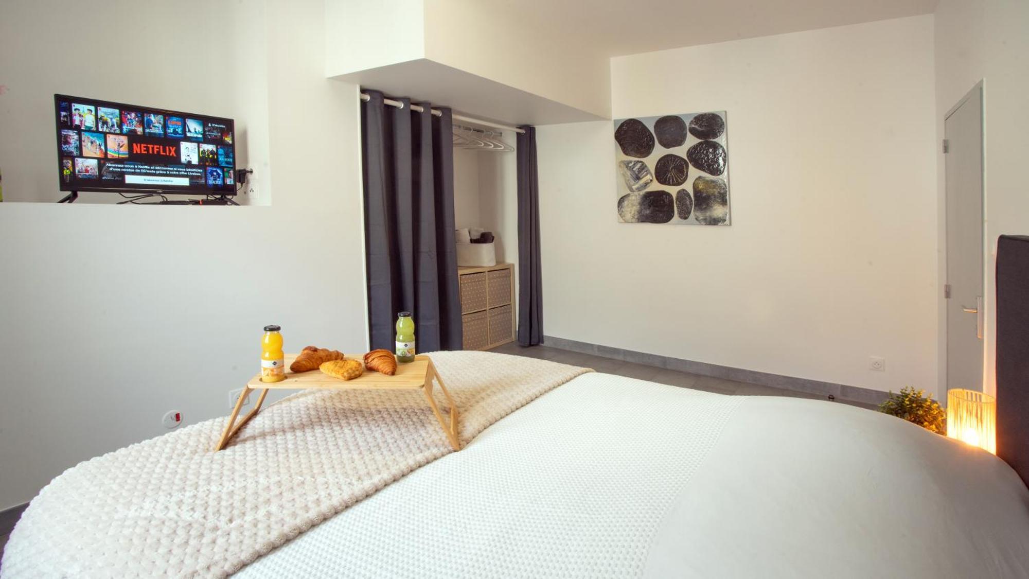 Apartment Apparemment T3 Au Coeur Champenois *